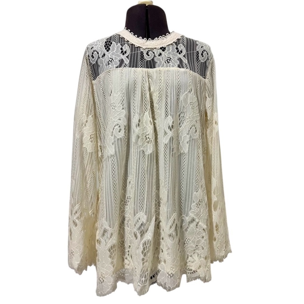 Ophelia Roe Long Sleeve Cream Lace Blouse Size M